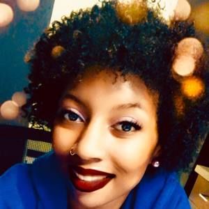 Meet your Posher, Deedee